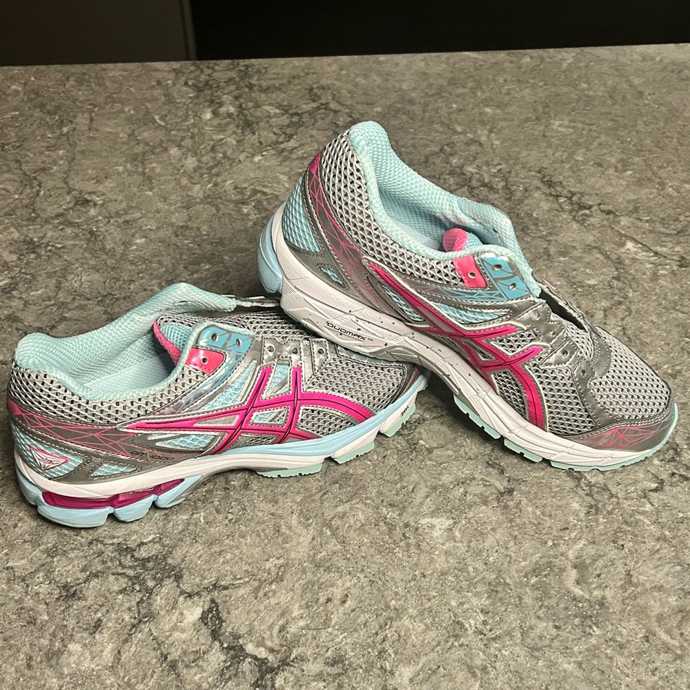 ASICS GT1000 Duomax women’s running shoes size 8 1/2